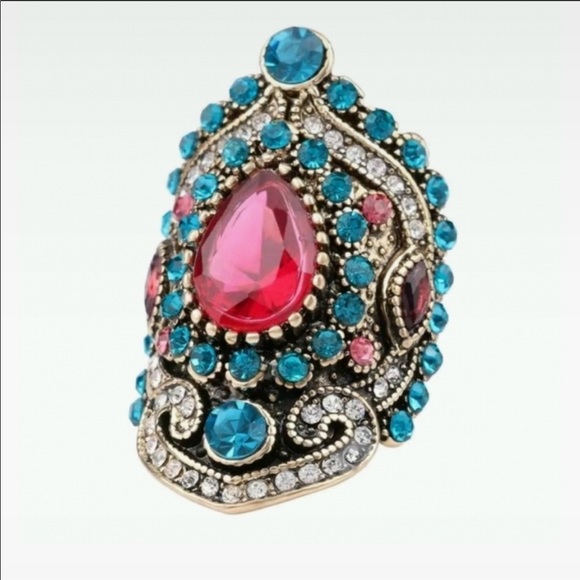 💙💕BOHO Jeweled ceremonial Statement Ring💕💙 - Picture 3 of 4